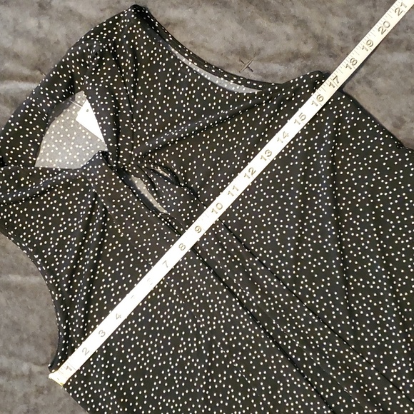 NWT  Beacon sleeveless top - Picture 2 of 7